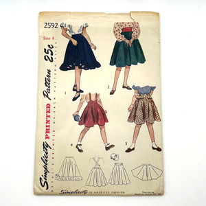 Simplicity Vintage 1940's Pattern #2592 Girls Skirts Size 8